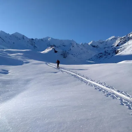 Gite L'estibère En Val D'azun Hébergement de vacances *